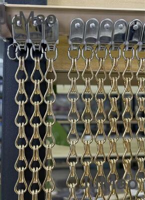 Flexible Corrosion Resistant Aluminum Chain Curtains with High Permeability for Space Partition